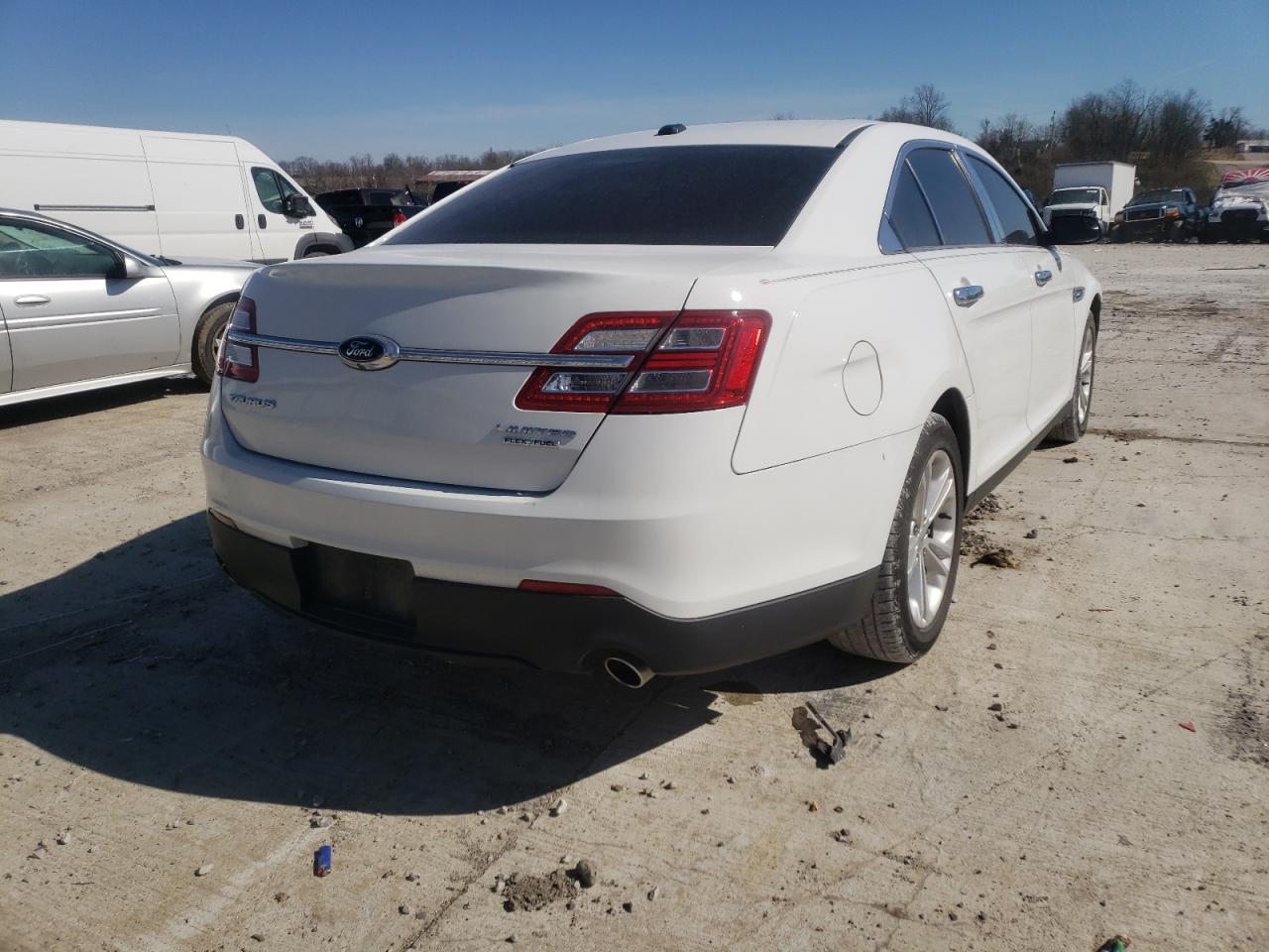 Photo 4 from auction – 2015 FORD TAURUS SE with VIN 1FAHP2D83FG142889