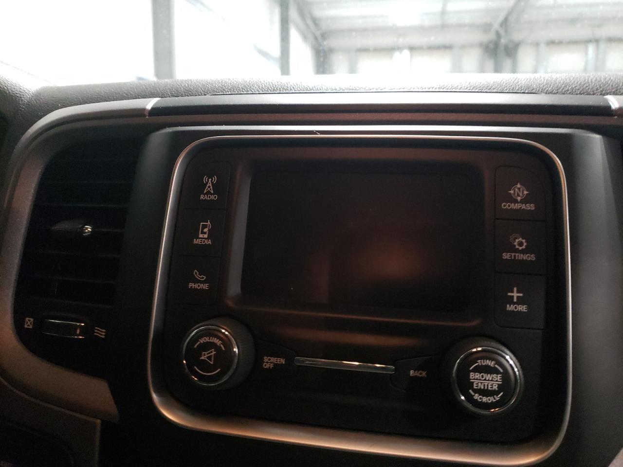 Photo 9 from auction – 2014 RAM 1500 ST with VIN 3C6RR7KT6EG310449