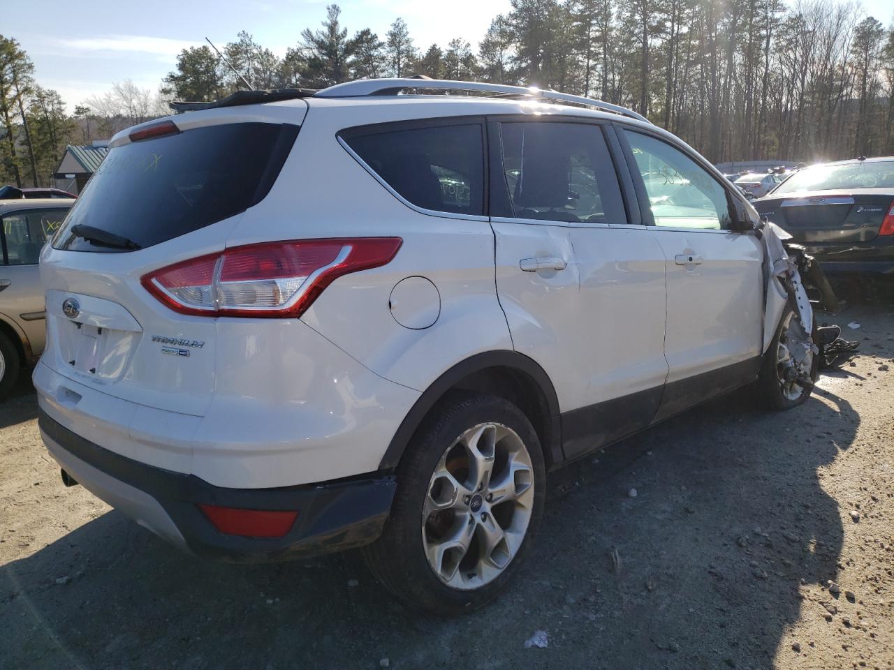 Photo 4 from auction – 2013 FORD ESCAPE TIT with VIN 1FMCU9J91DUB88458