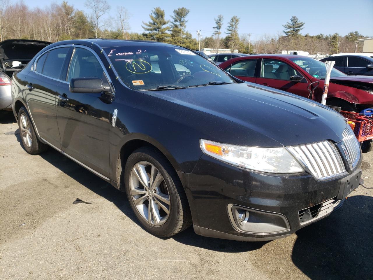 LINCOLN MKS 2009 with VIN 1LNHM94R79G623930 - Photo from auction