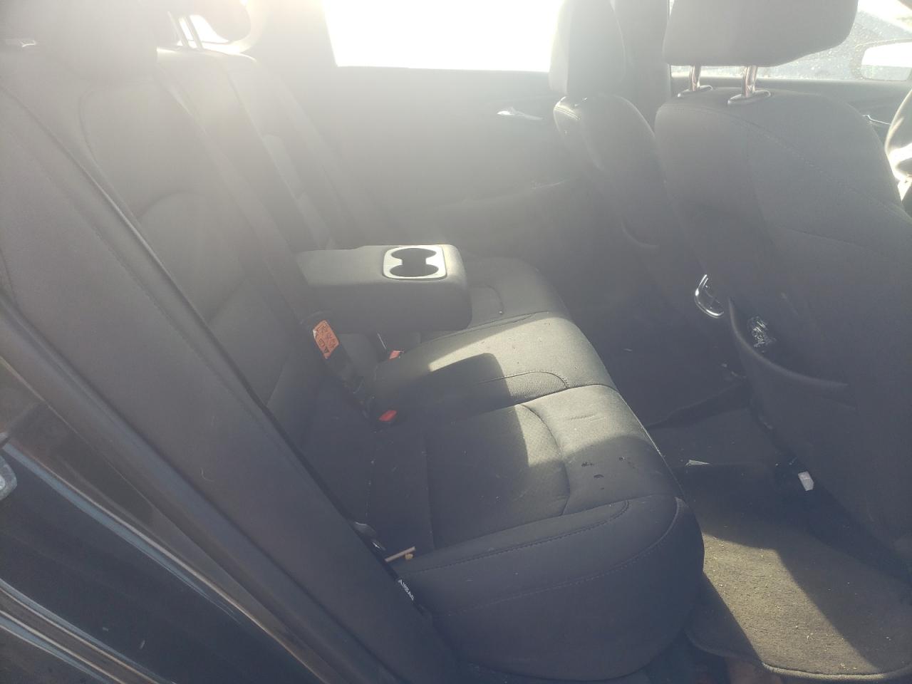 Photo 6 from auction – 2016 CHEVROLET MALIBU LT with VIN 1G1ZE5ST6GF309808