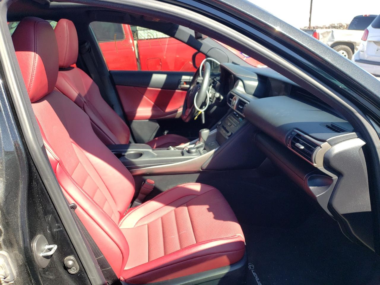 Photo 5 from auction – 2019 LEXUS IS 300 with VIN JTHBA1D24K5094170