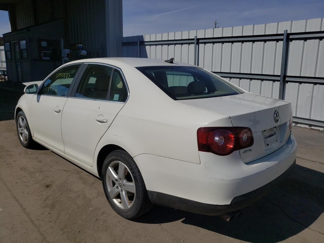 Photo 3 from auction – 2008 VOLKSWAGEN JETTA SE with VIN 3VWRM71K68M057474