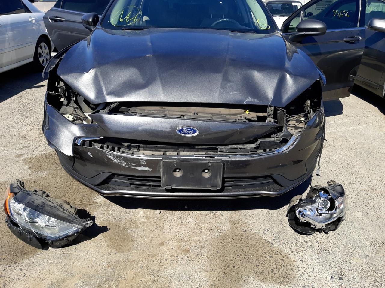 Photo 9 from auction – 2019 FORD FUSION S with VIN 3FA6P0G70KR115487
