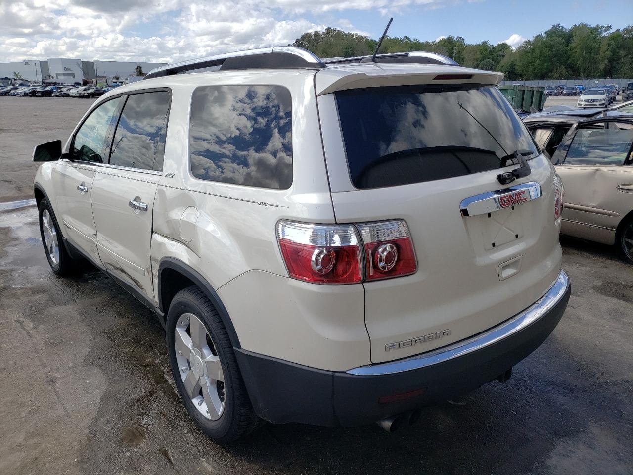 Photo 3 from auction – 2008 GMC ACADIA SLT with VIN 1GKER23758J283408