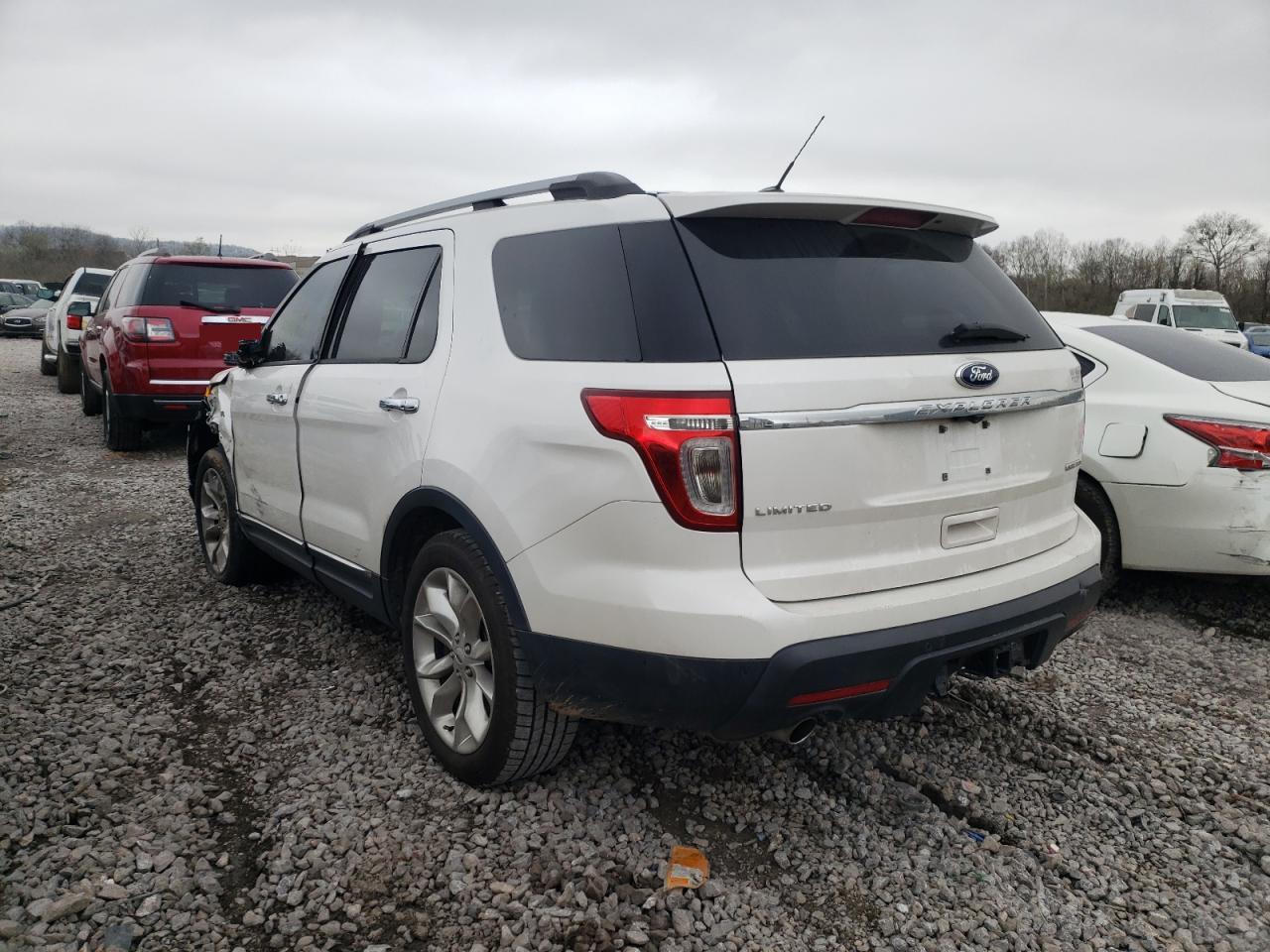 Photo 3 from auction – 2014 FORD EXPLORER L with VIN 1FM5K7F83EGA06102