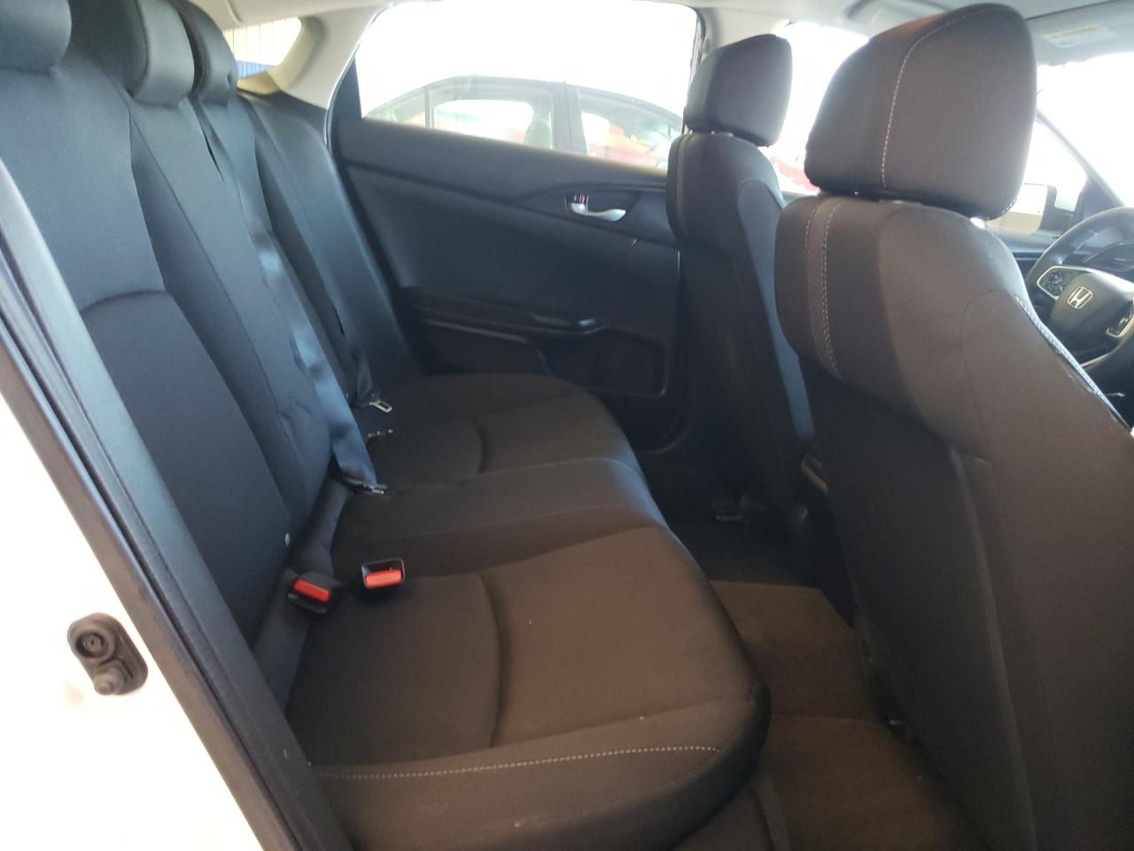 Photo 6 from auction – 2021 HONDA CIVIC LX with VIN 2HGFC2F63MH547730