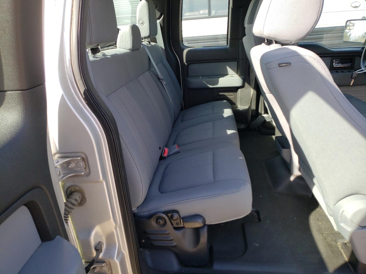 Photo 6 from auction – 2013 FORD F150 SUPER with VIN 1FTFX1CF1DKE74254