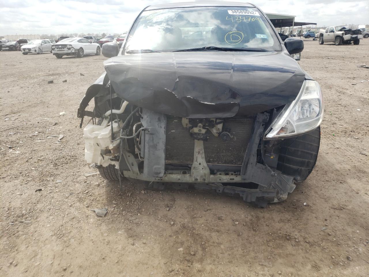 Zdjęcie 9 z aukcji – 2011 NISSAN VERSA S z VIN 3N1BC1CP1BL434709