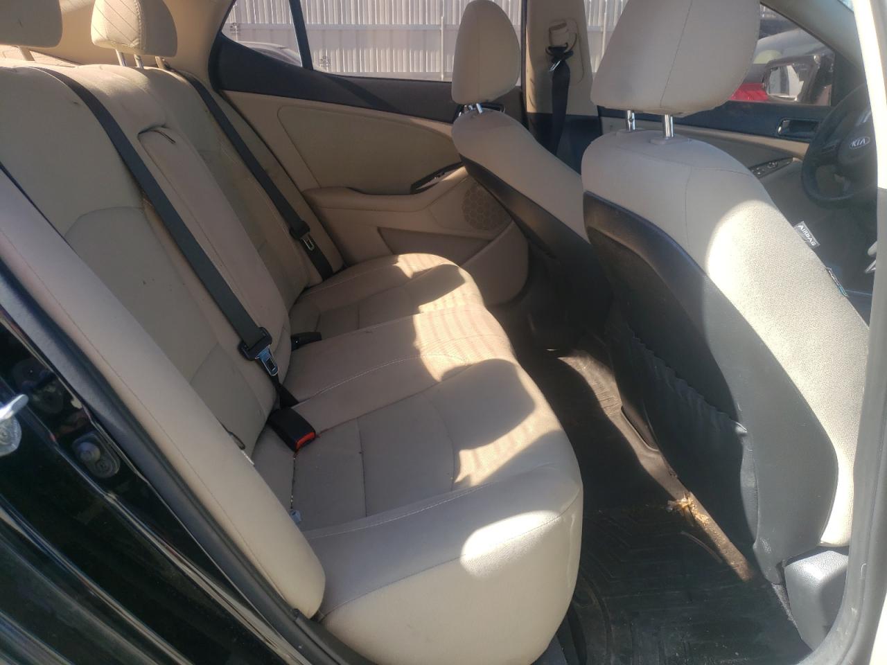 Photo 6 from auction – 2015 KIA OPTIMA LX with VIN 5XXGM4A7XFG458657