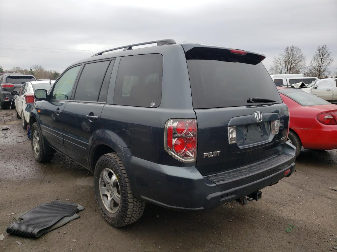 Photo 3 from auction – 2006 HONDA PILOT EX with VIN 2HKYF184X6H546959