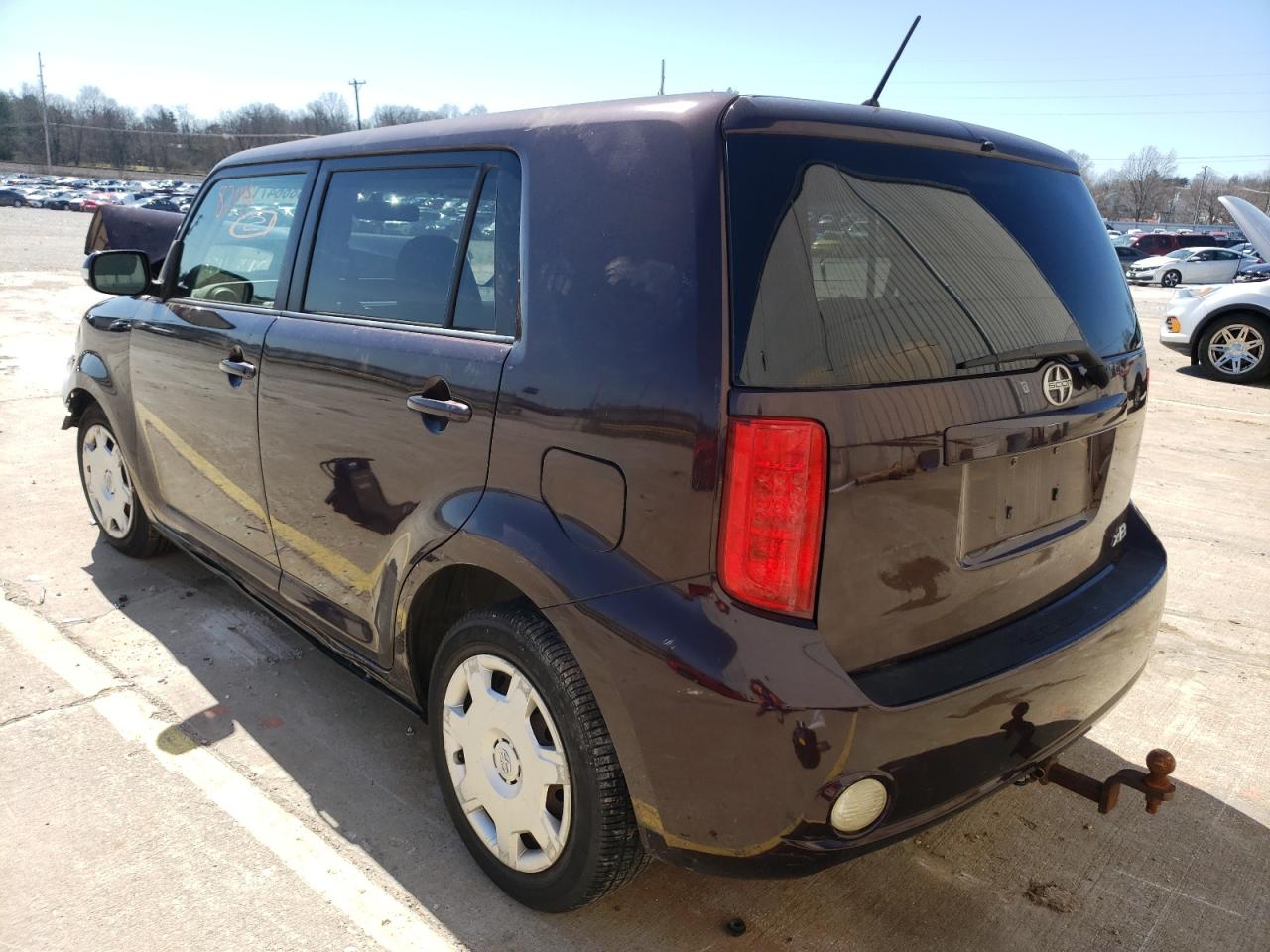 Photo 3 from auction – 2010 TOYOTA SCION XB with VIN JTLZE4FE2A1113936
