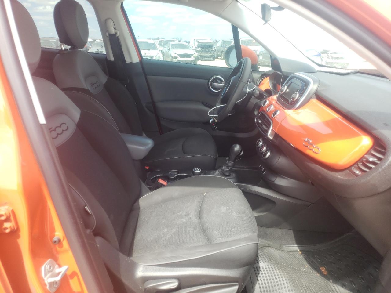 Foto 5 de la subasta – 2016 FIAT 500X EASY con VIN ZFBCFXBT5GP437654