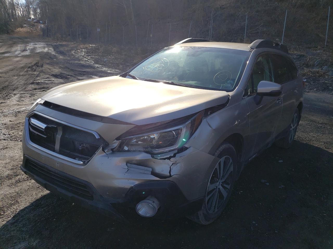Photo 2 from auction – 2019 SUBARU OUTBACK 2. with VIN 4S4BSAJC3K3356912