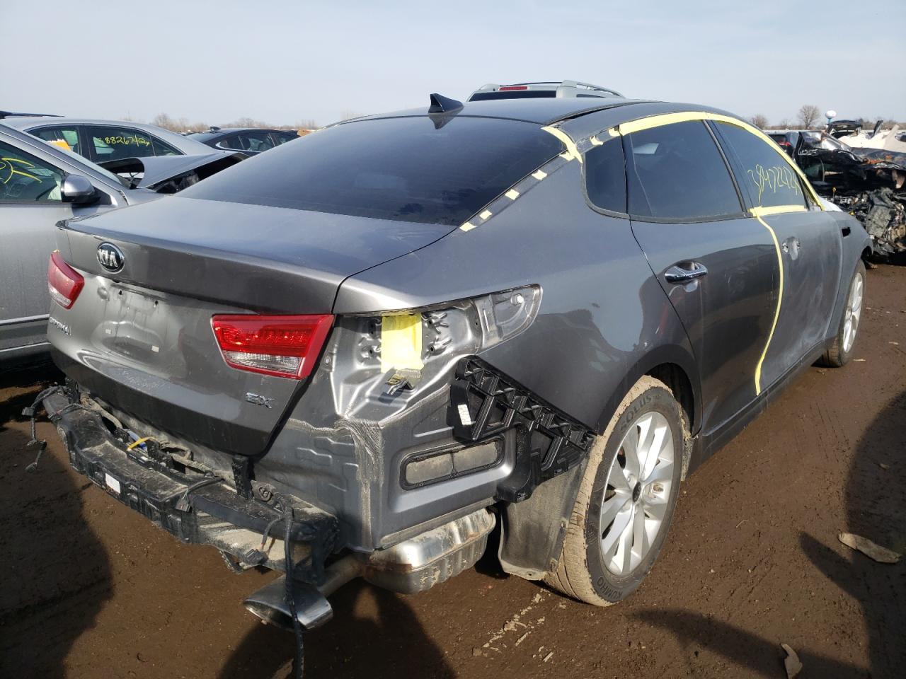 Photo 4 from auction – 2018 KIA OPTIMA EX with VIN 5XXGU4L34JG245058