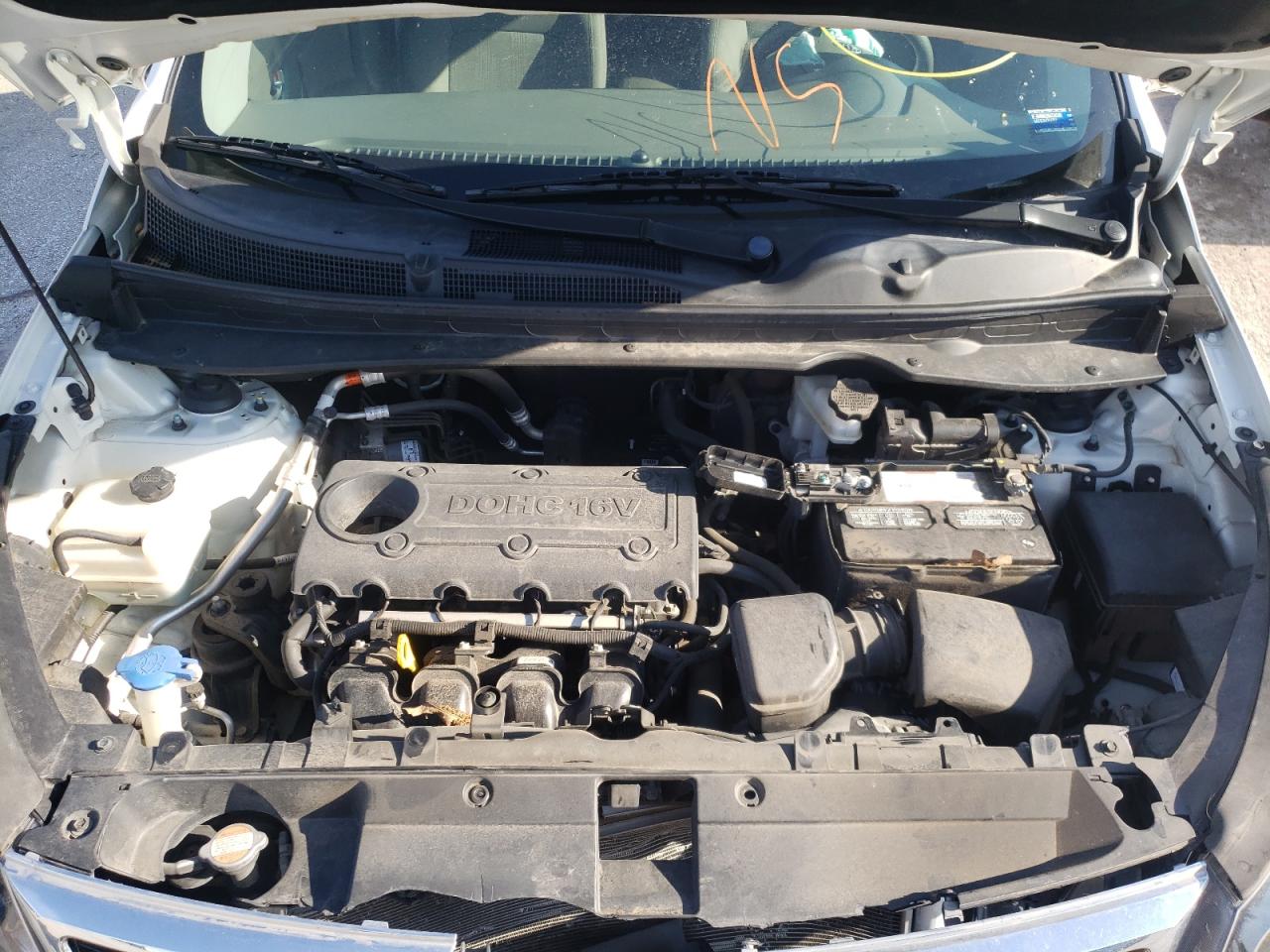 Photo 7 from auction – 2012 KIA SPORTAGE L with VIN KNDPBCA27C7250549