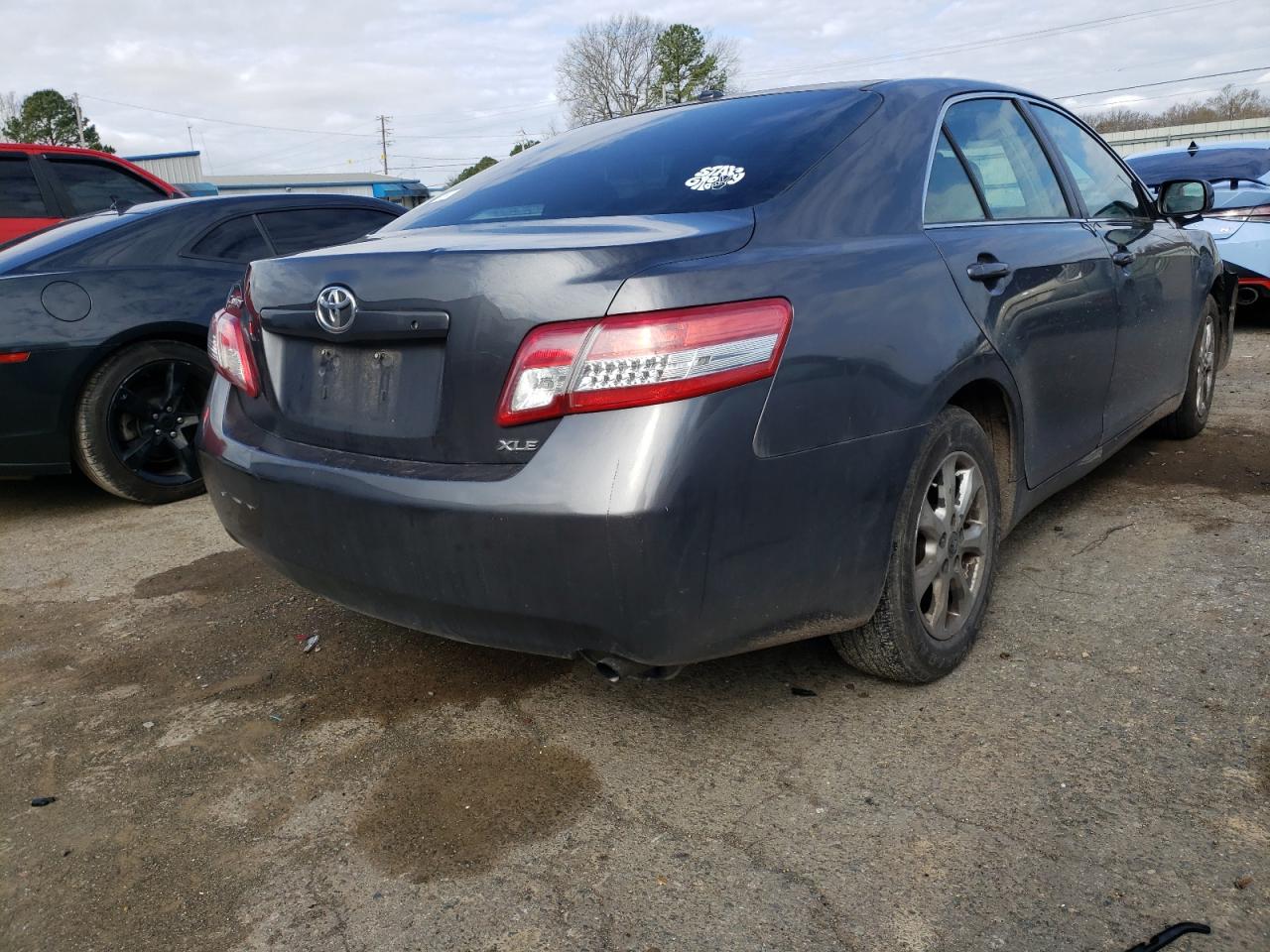 Photo 4 from auction – 2011 TOYOTA CAMRY with VIN 4T4BF3EK4BR096635