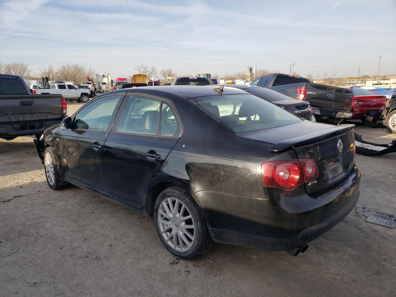 Photo 3 from auction – 2009 VOLKSWAGEN JETTA WOLF with VIN 3VWRJ71K79M038541