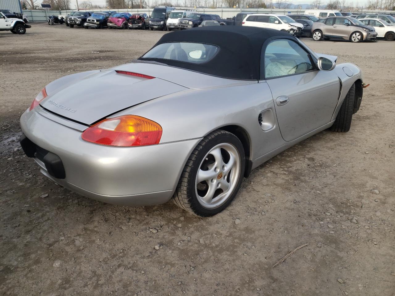 Photo 4 from auction – 2000 PORSCHE BOXSTER with VIN WP0CA2988YU623059