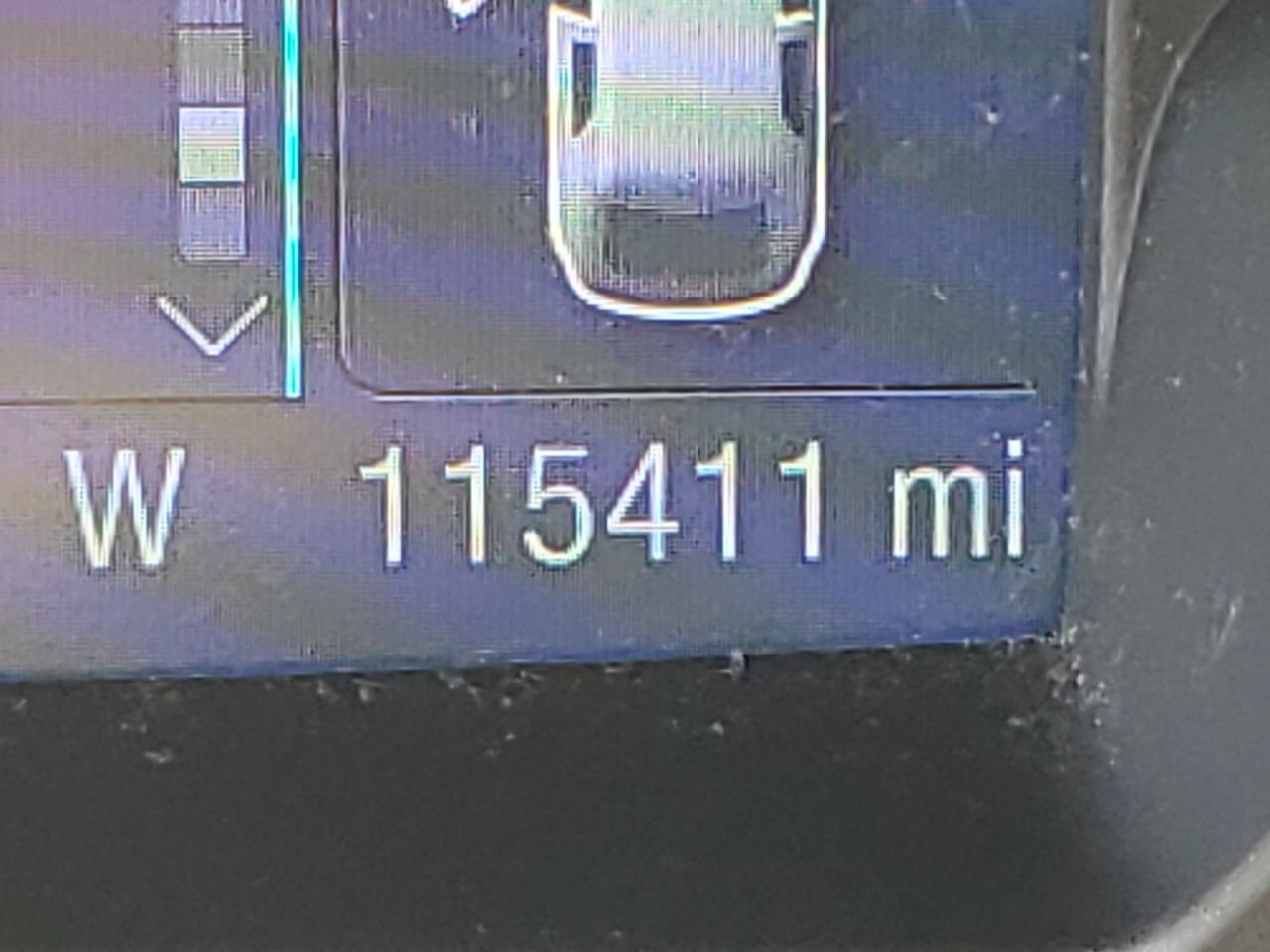 Photo 8 from auction – 2015 FORD ESCAPE SE with VIN 1FMCU0G76FUC02875