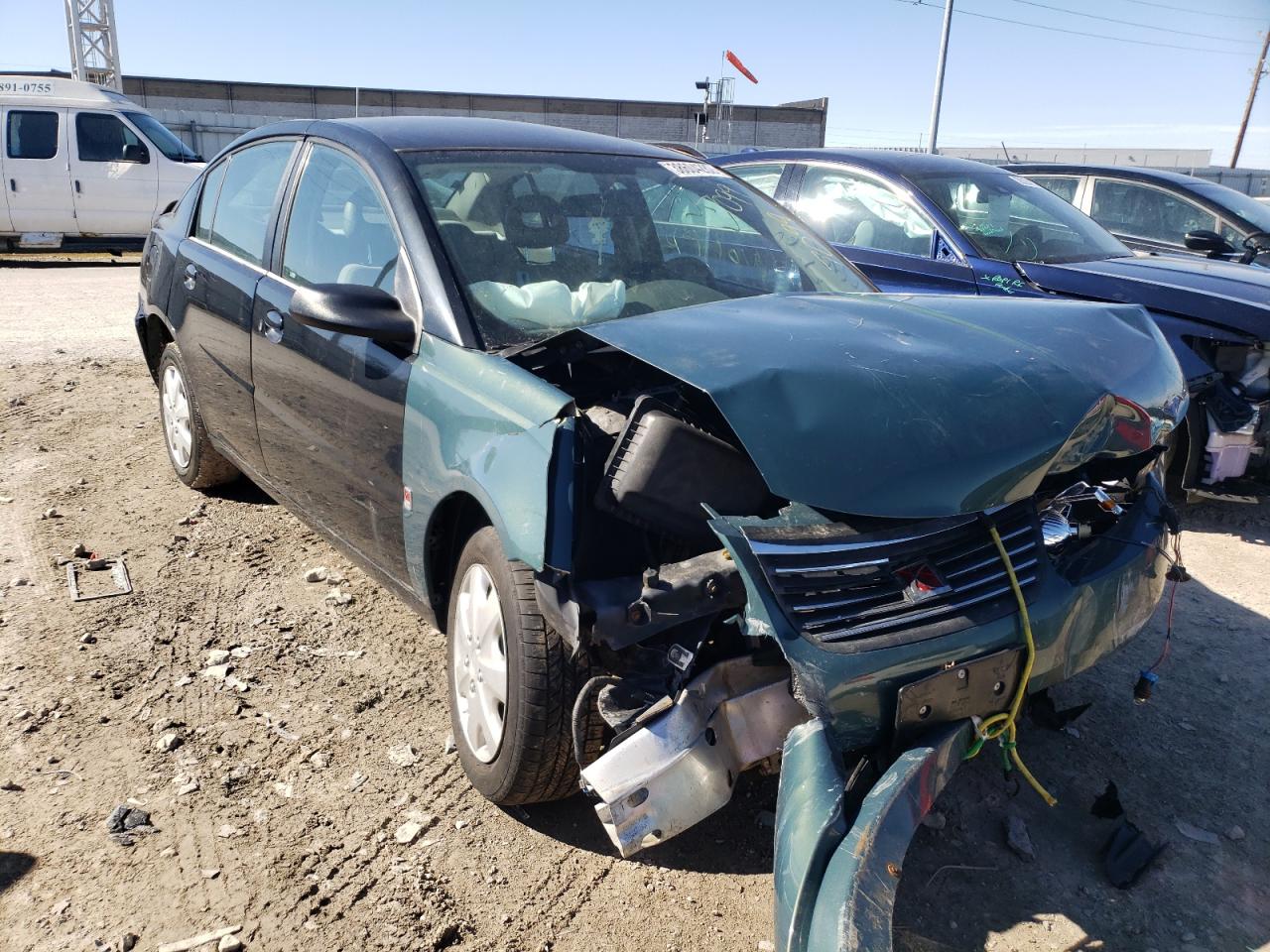 SATURN ION LEVEL 2004 with VIN 1G8AJ52FX4Z137099 - Photo from auction