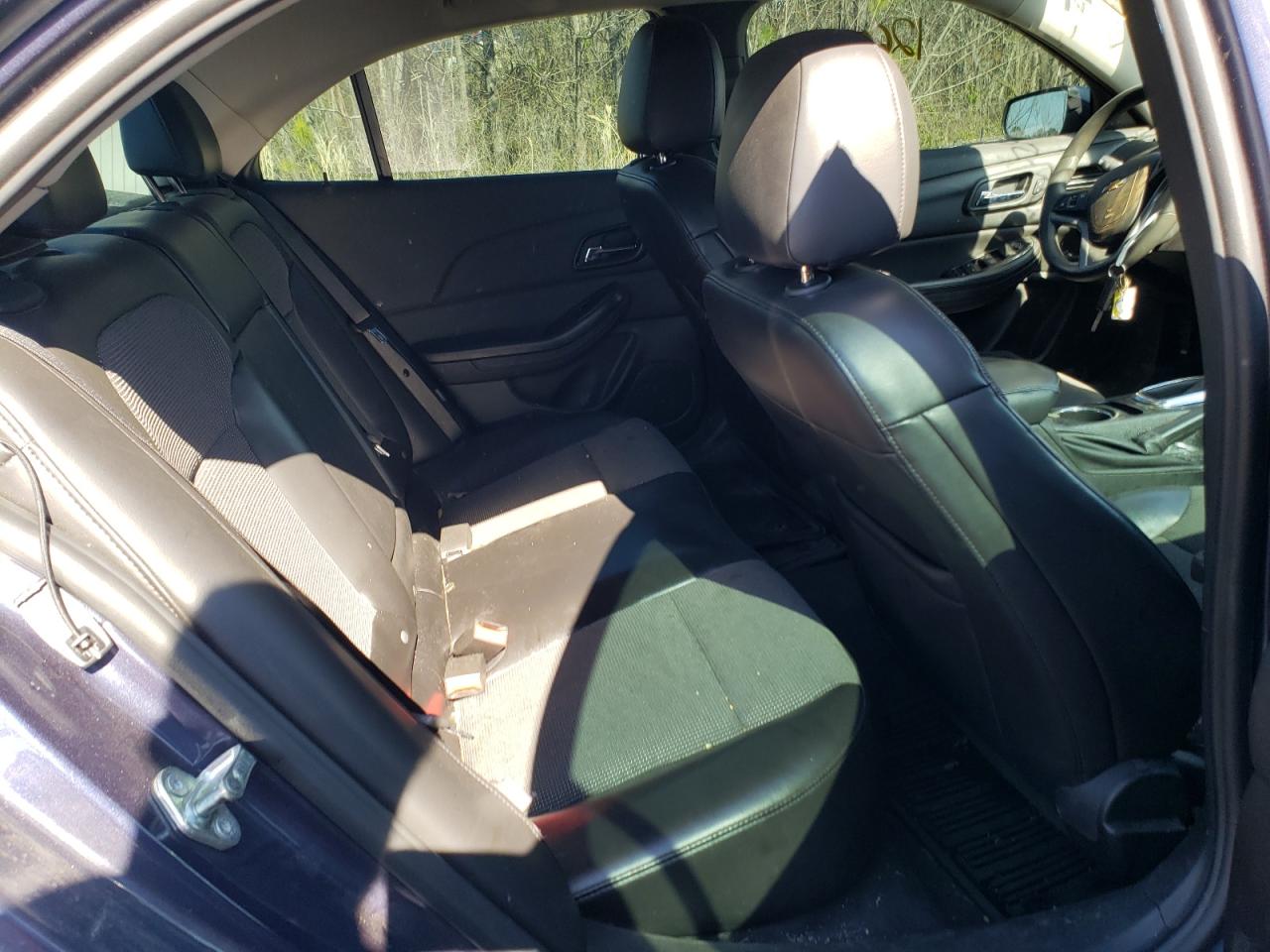 Photo 6 from auction – 2014 CHEVROLET MALIBU 1LT with VIN 1G11C5SL5EF193629
