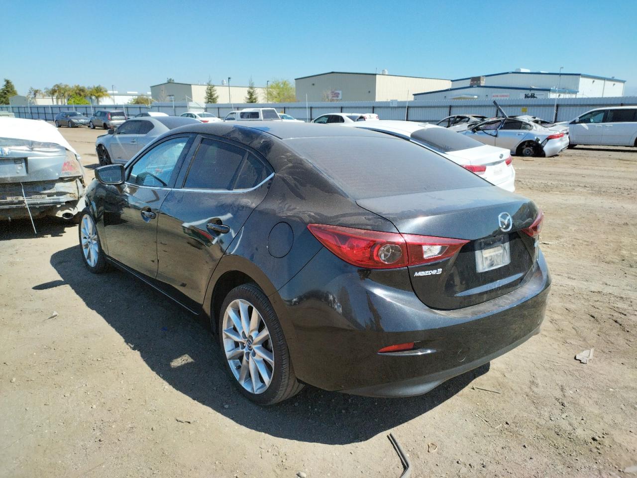 Photo 3 from auction – 2017 MAZDA 3 TOURING with VIN JM1BN1V7XH1110212