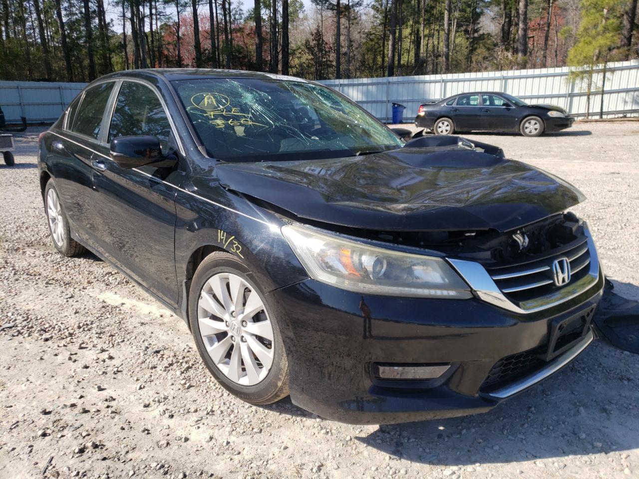 HONDA ACCORD EXL 2014 with VIN 1HGCR2F81EA099345 - Photo from auction