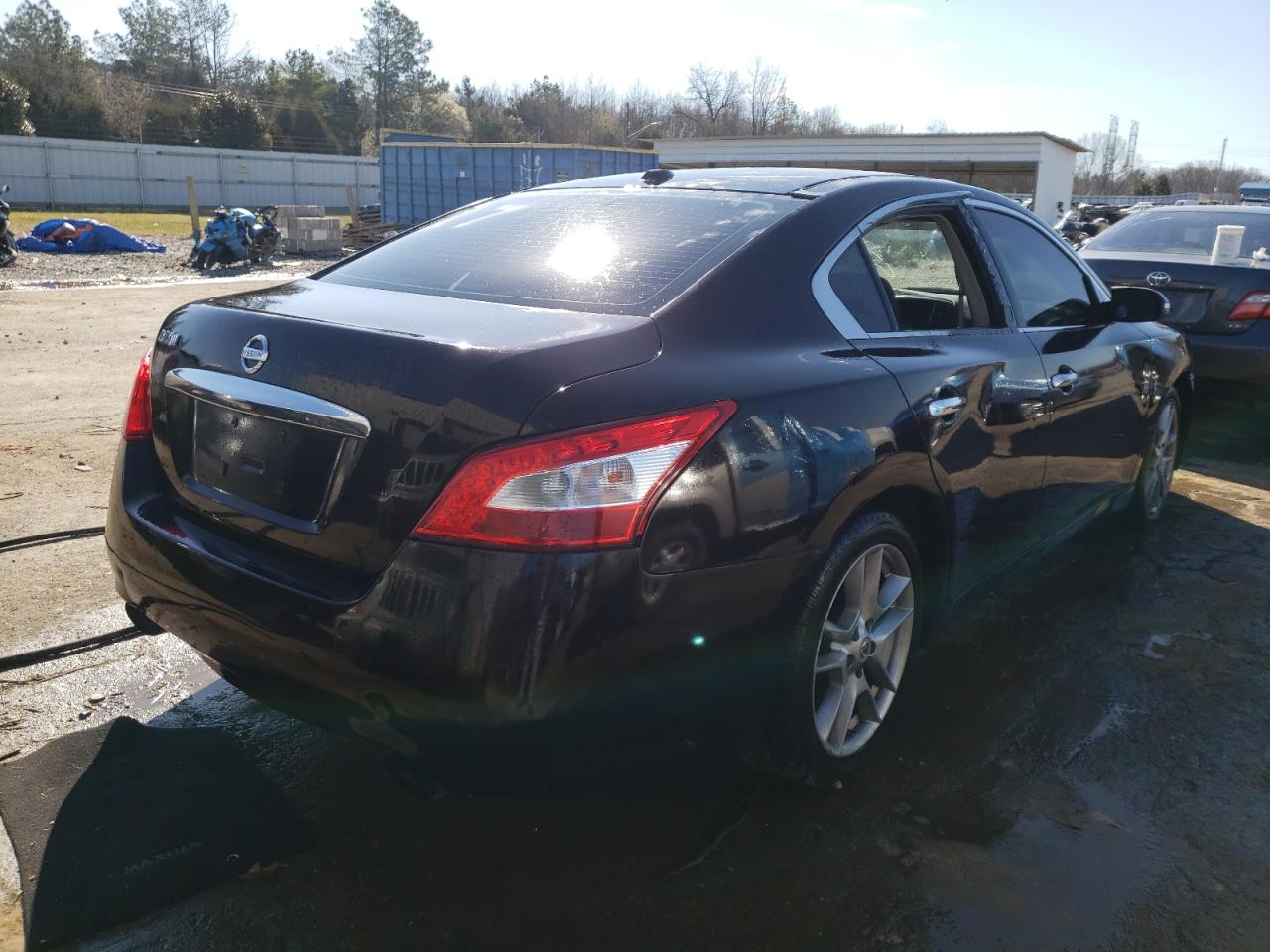 Photo 4 from auction – 2010 NISSAN MAXIMA with VIN 1N4AA5AP4AC839732