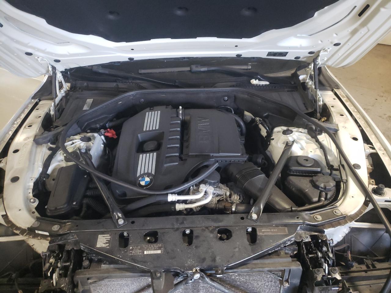 Photo 7 from auction – 2012 BMW 740 I with VIN WBAKA4C59CC613450