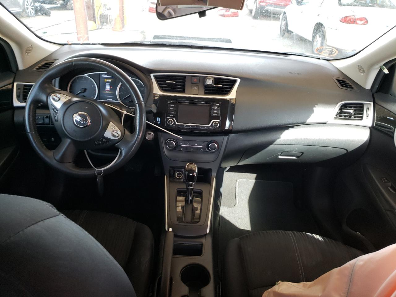 Photo 9 from auction – 2016 NISSAN SENTRA S with VIN 3N1AB7AP8GL638046