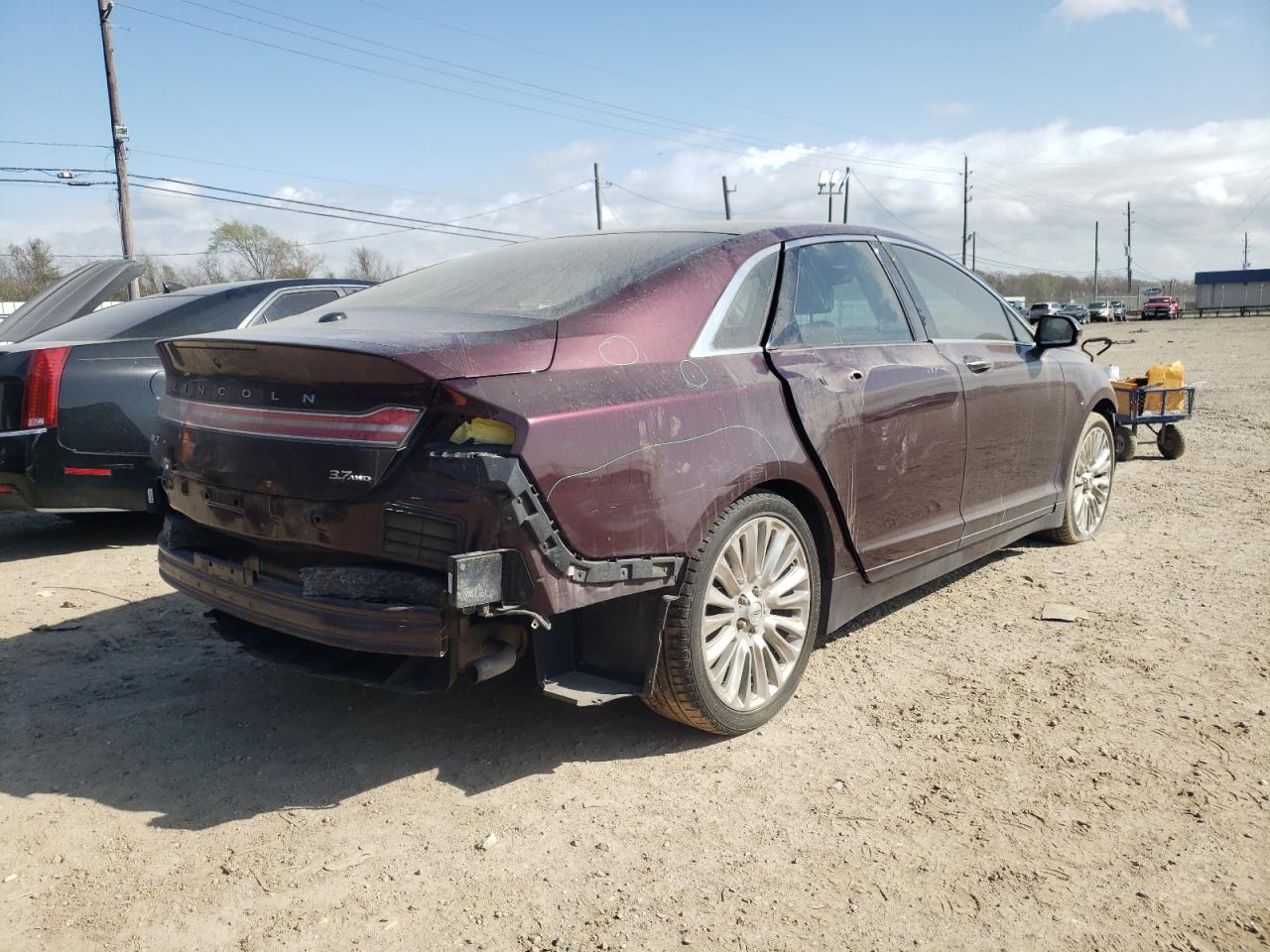 Photo 4 from auction – 2013 LINCOLN MKZ with VIN 3LN6L2JK1DR811823