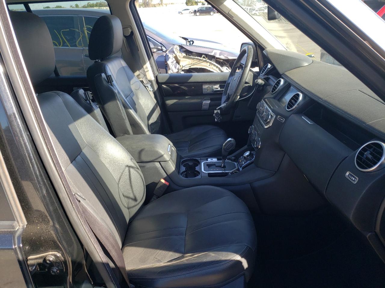 Photo 5 from auction – 2013 LAND ROVER LR4 HSE with VIN SALAG2D48DA679209