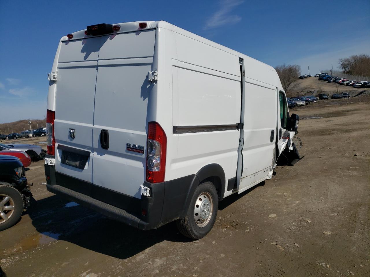 Photo 4 from auction – 2019 RAM PROMASTER with VIN 3C6TRVCG3KE521580
