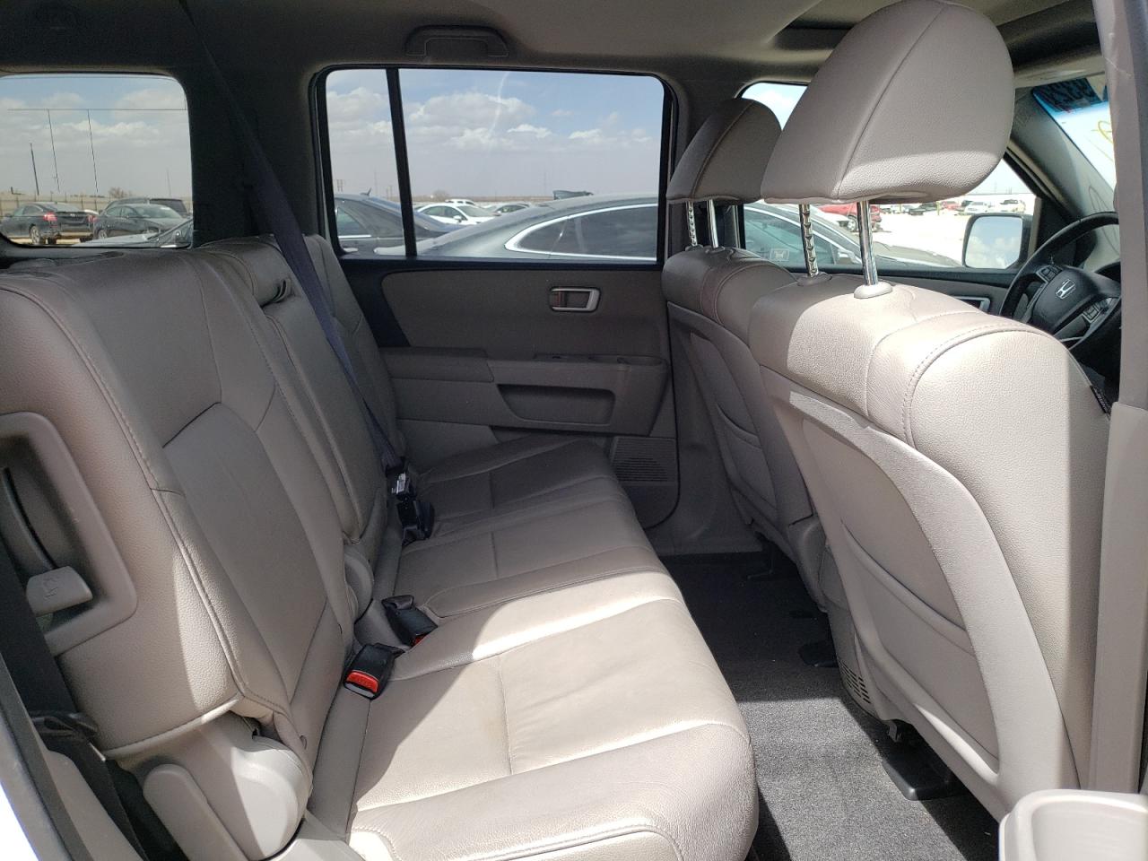 Photo 6 from auction – 2012 HONDA PILOT EXLN with VIN 5FNYF3H76CB036141