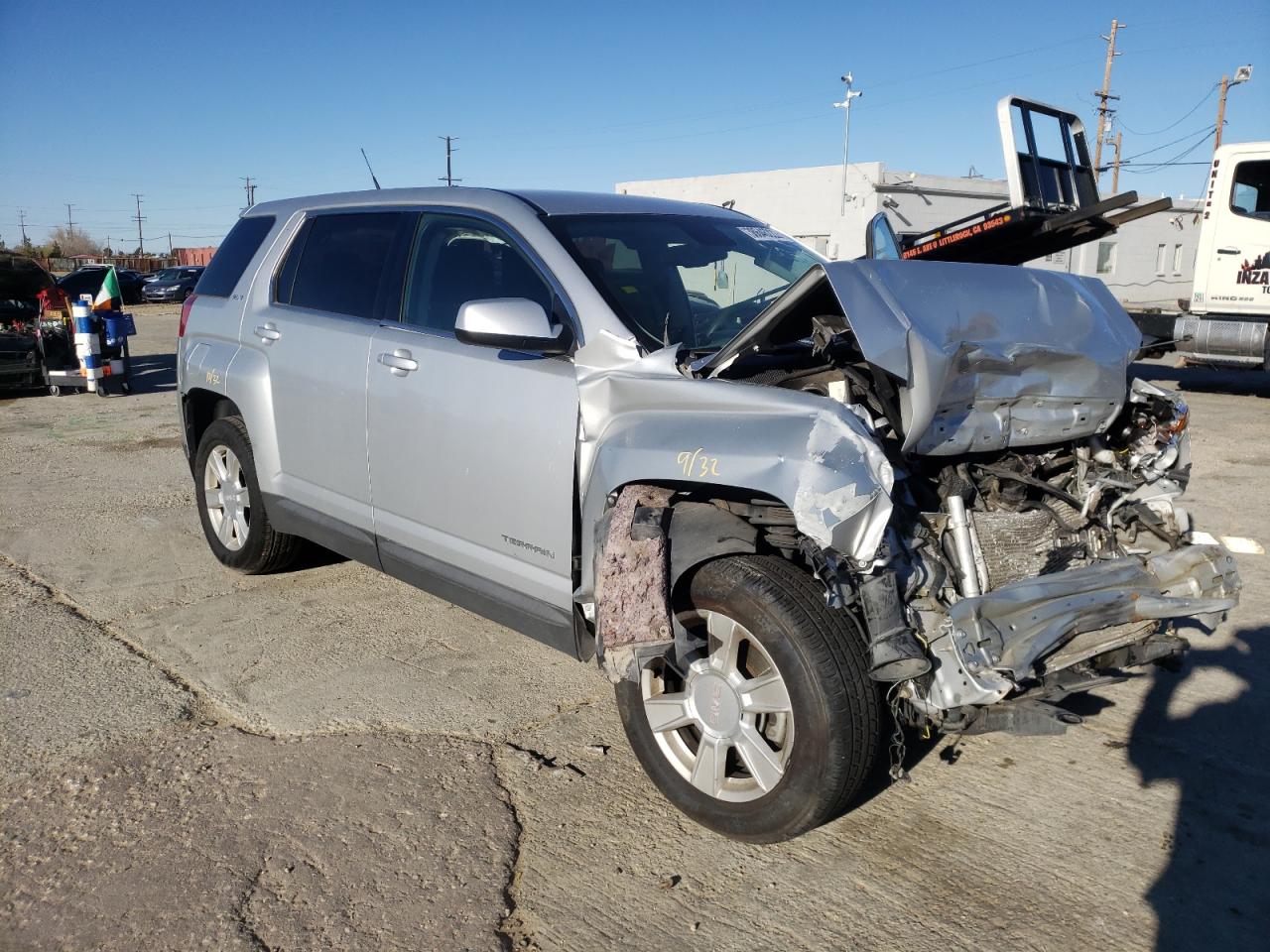 GMC TERRAIN SL 2012 with VIN 2GKALMEK2C6199937 - Photo from auction
