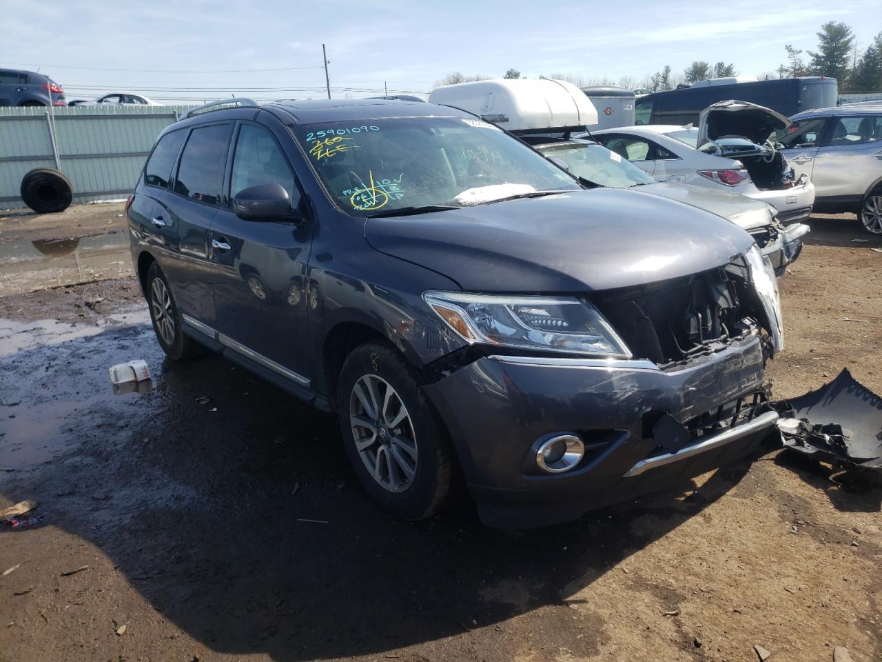 NISSAN PATHFINDER 2014 with VIN 5N1AR2MM2EC611913 - Photo from auction