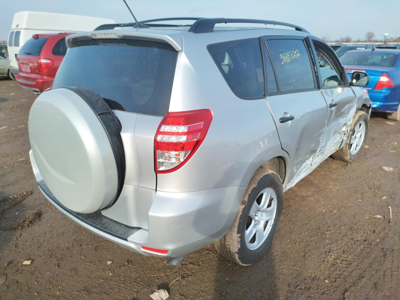 Photo 4 from auction – 2009 TOYOTA RAV4 with VIN 2T3ZF33V19W005599