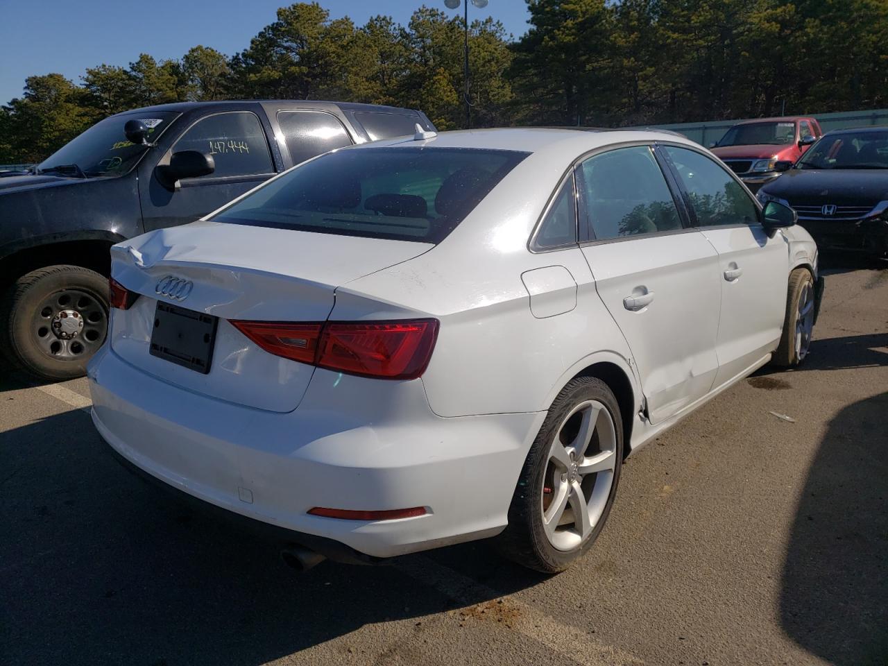 Photo 4 from auction – 2015 AUDI S3 with VIN WAUBFGFFXF1004469