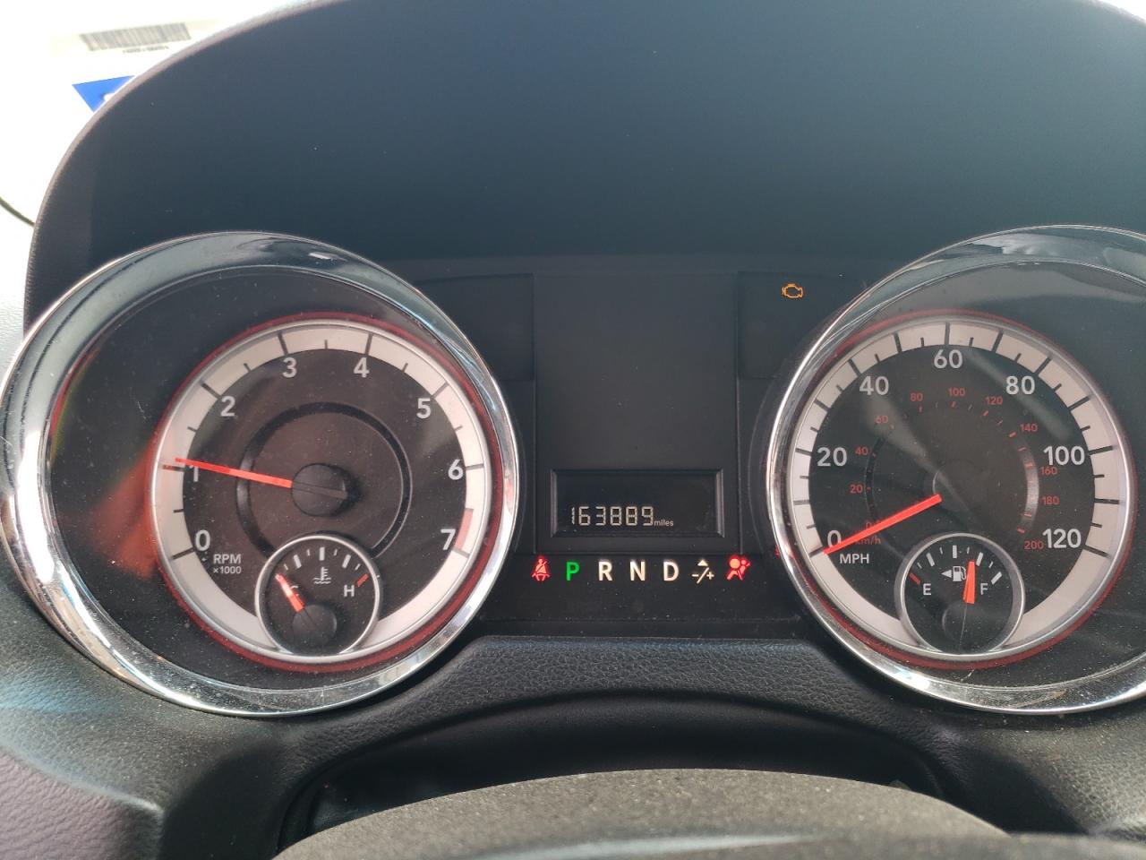 Photo 8 from auction – 2014 DODGE GRAND CARA with VIN 2C4RDGCGXER128062