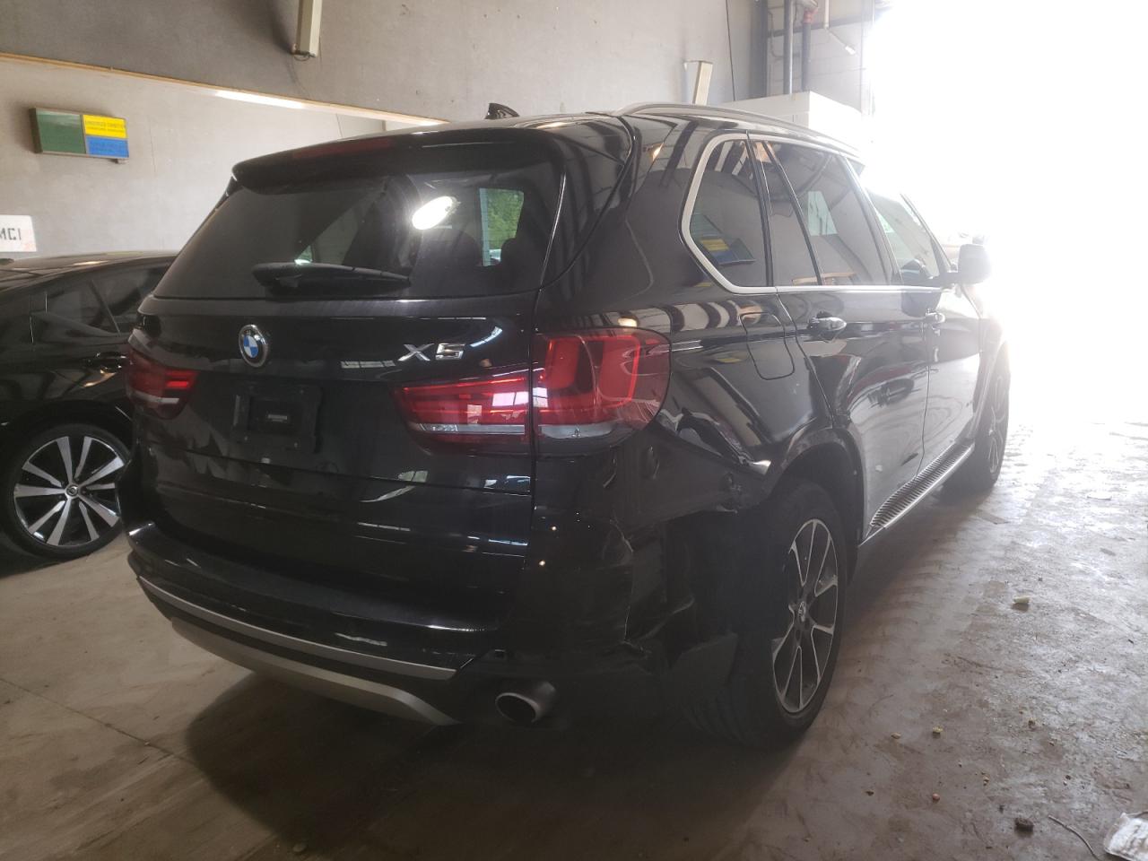 Photo 4 from auction – 2015 BMW X5 XDRIVE3 with VIN 5UXKR0C50F0P13834