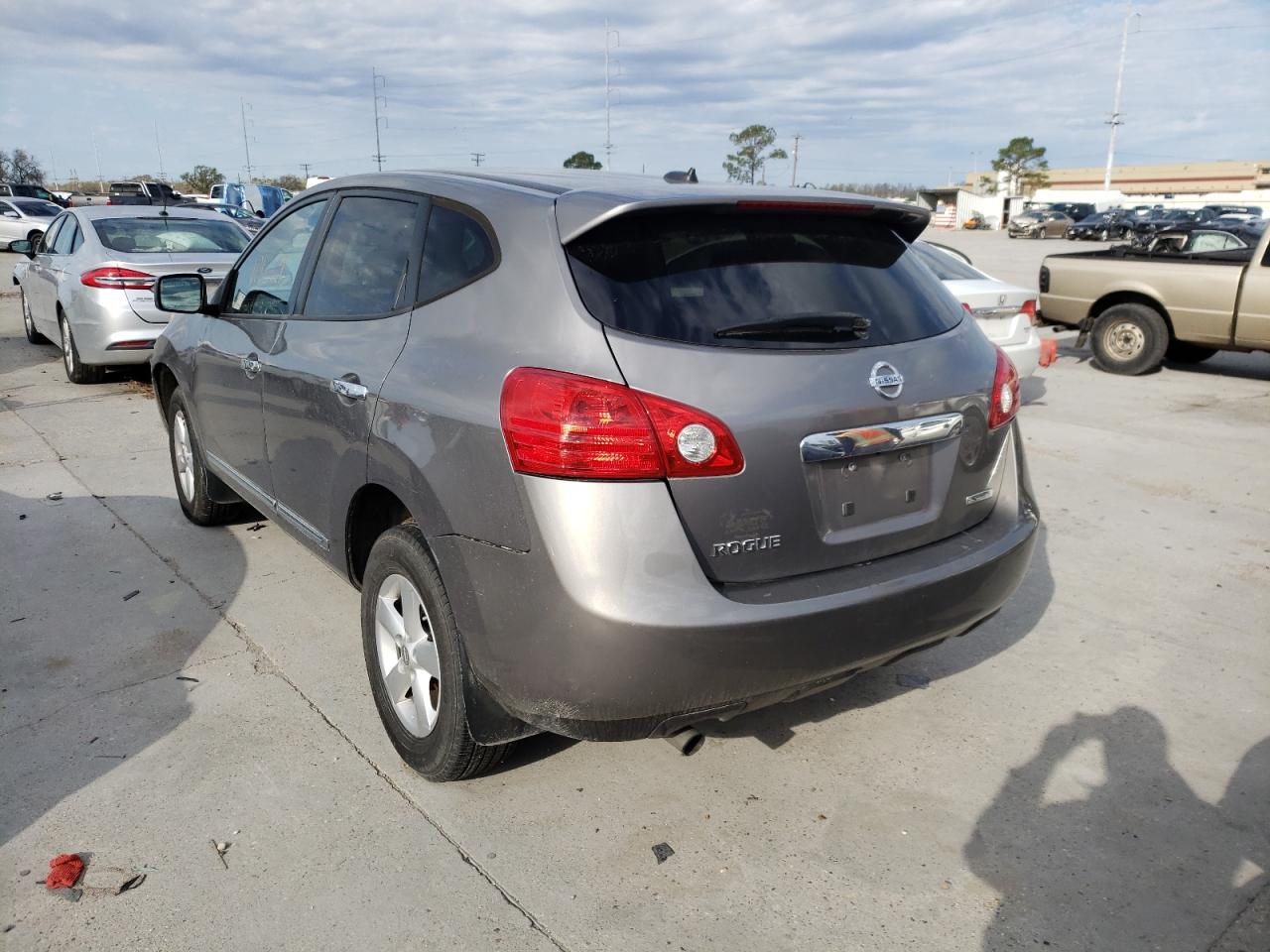 Photo 3 from auction – 2013 NISSAN ROGUE S with VIN JN8AS5MT8DW549386