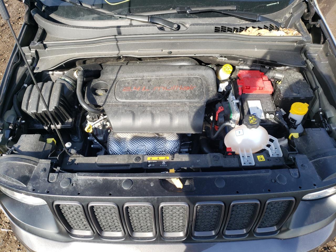 Photo 7 from auction – 2021 JEEP RENEGADE L with VIN ZACNJDBB7MPM65641