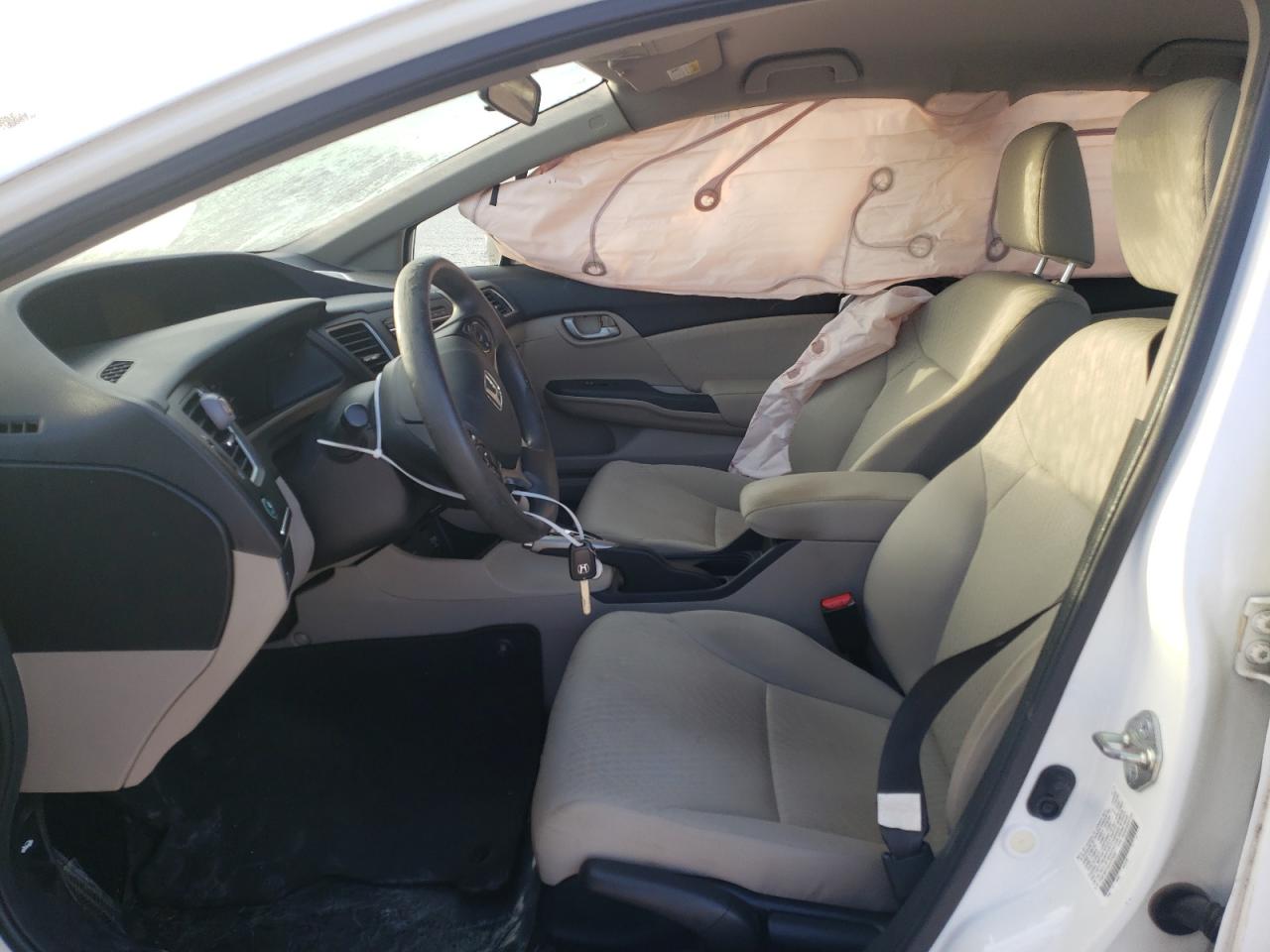 Photo 5 from auction – 2015 HONDA CIVIC LX with VIN 2HGFB2F59FH505687
