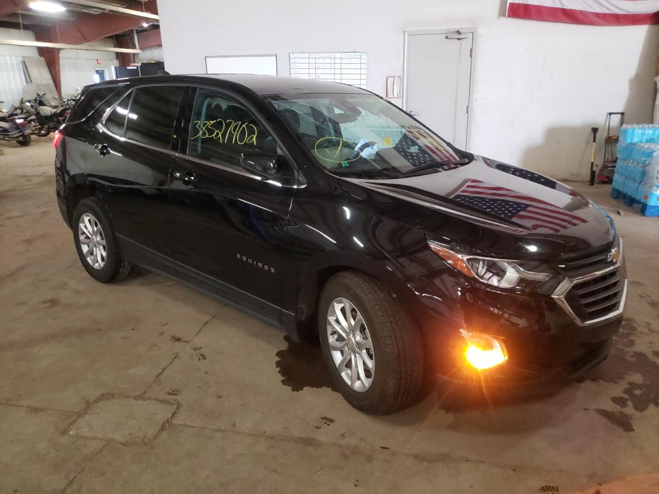 CHEVROLET EQUINOX LT 2020 with VIN 2GNAXJEV2L6115728 - Photo from auction