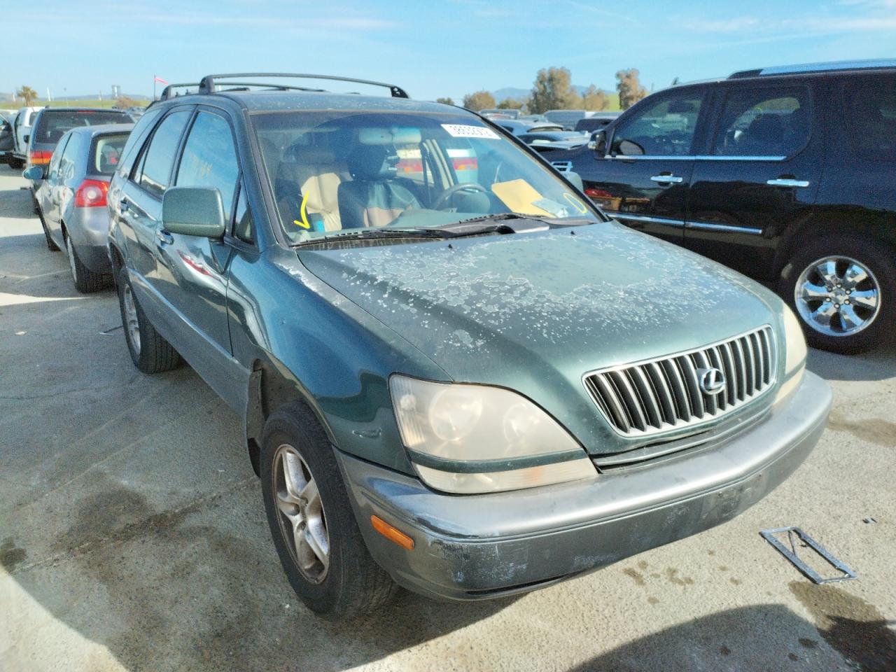 LEXUS RX 300 1999 with VIN JT6HF10U5X0040005 - Photo from auction