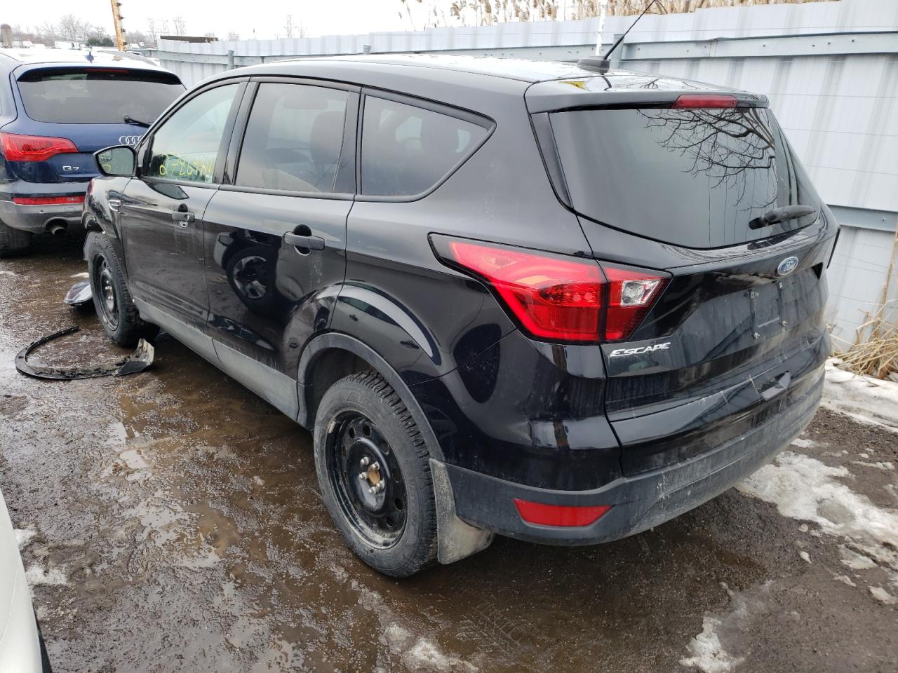 Photo 3 from auction – 2019 FORD ESCAPE S with VIN 1FMCU0F76KUC12723