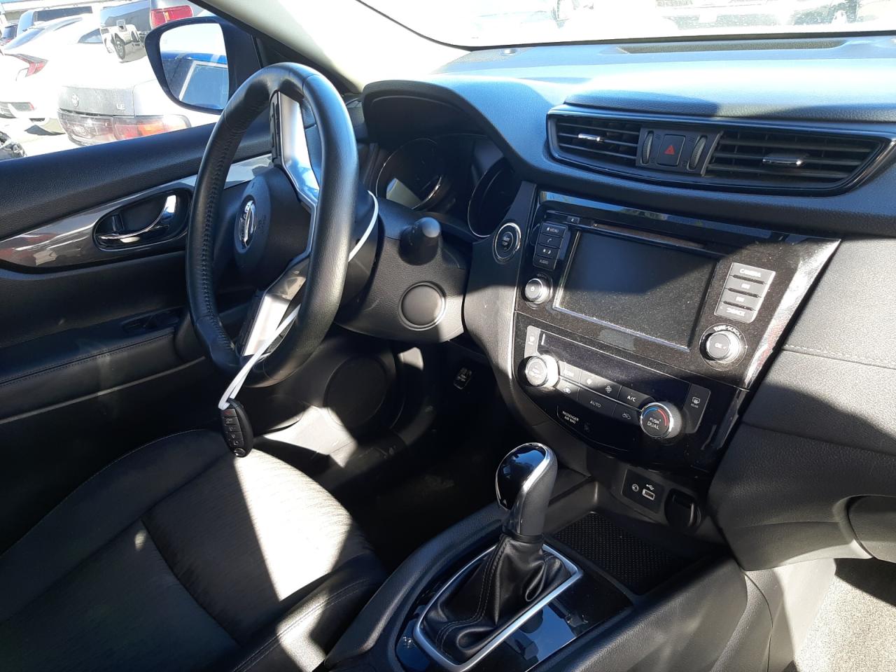 Photo 9 from auction – 2018 NISSAN ROGUE S with VIN KNMAT2MV4JP567124