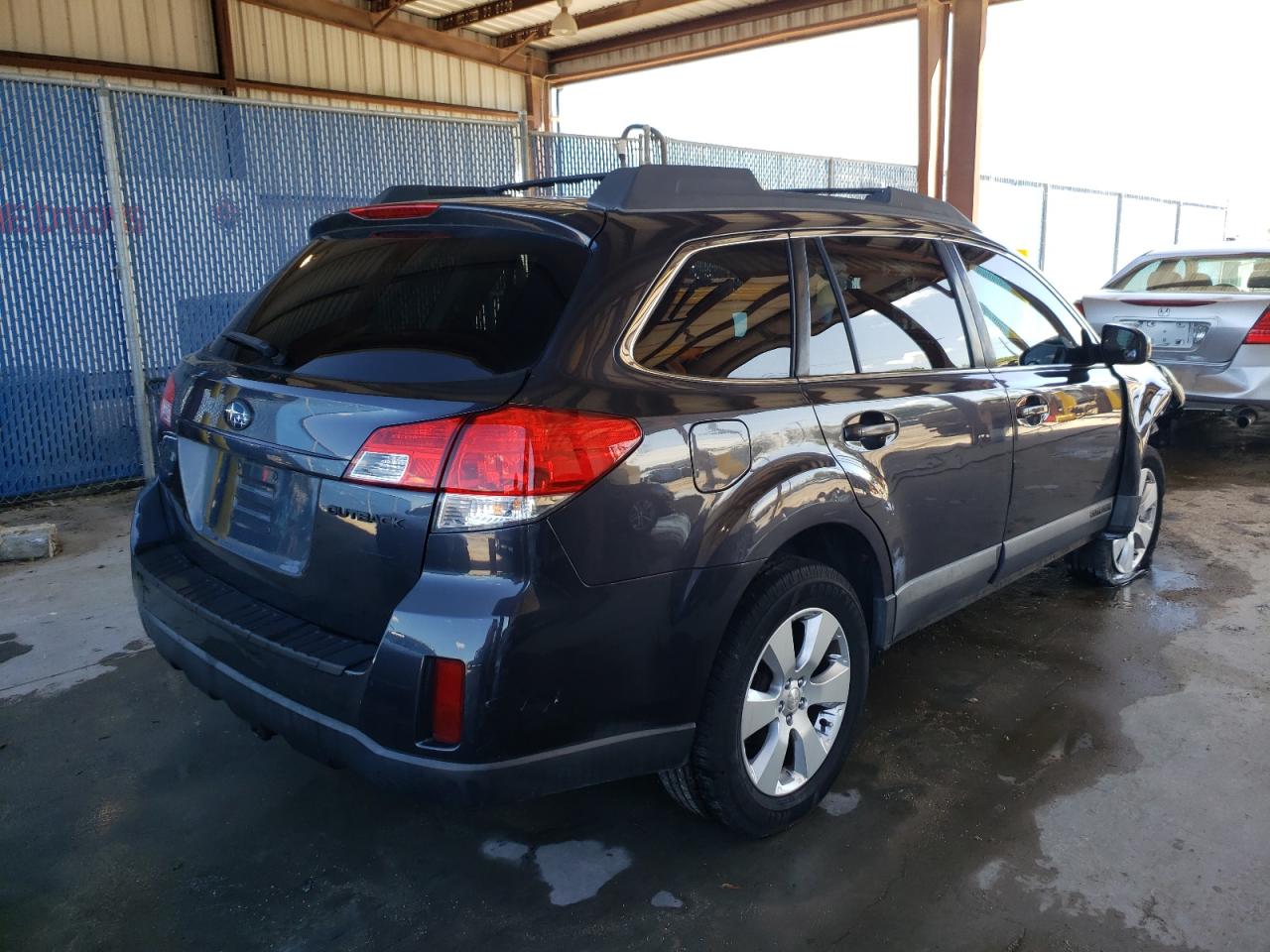 Photo 4 from auction – 2010 SUBARU OUTBACK 2. with VIN 4S4BRCKC2A3370742