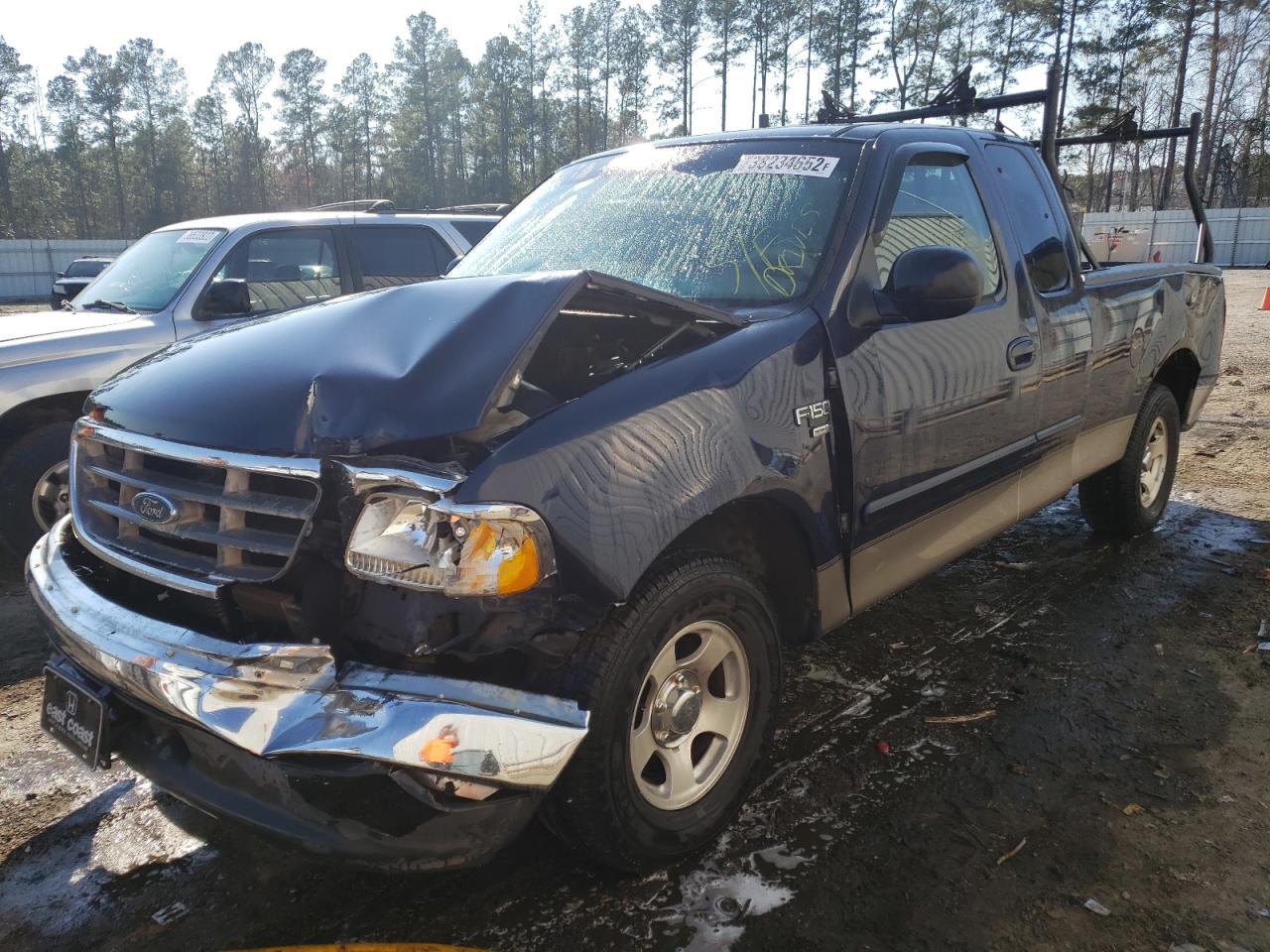 Photo 2 from auction – 2003 FORD F150 with VIN 1FTRX17W43NB05487
